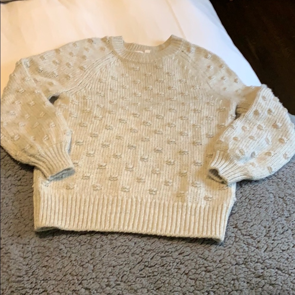 GAP sweater